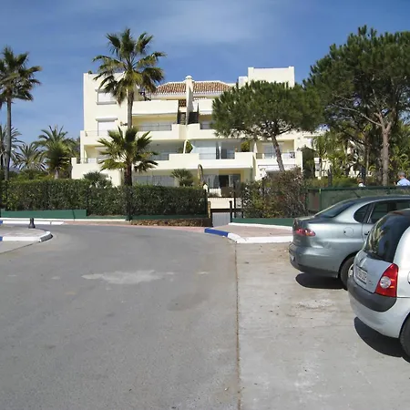 Sea View At White Pearl Ii, Elviria, アパート